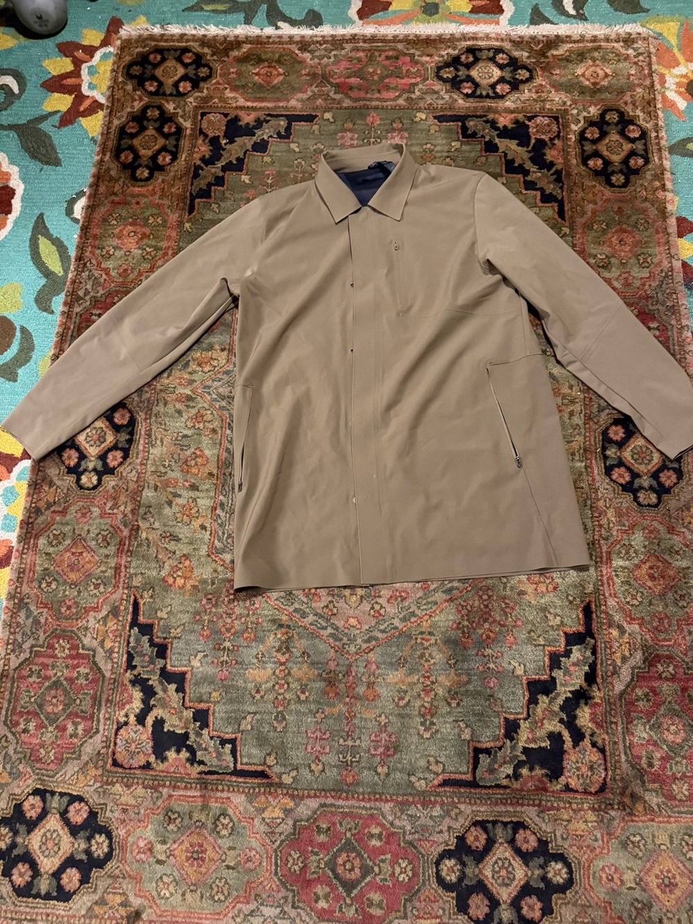 lululemon athletica Men's Lightweight Tan raincoat/driver’s coat.